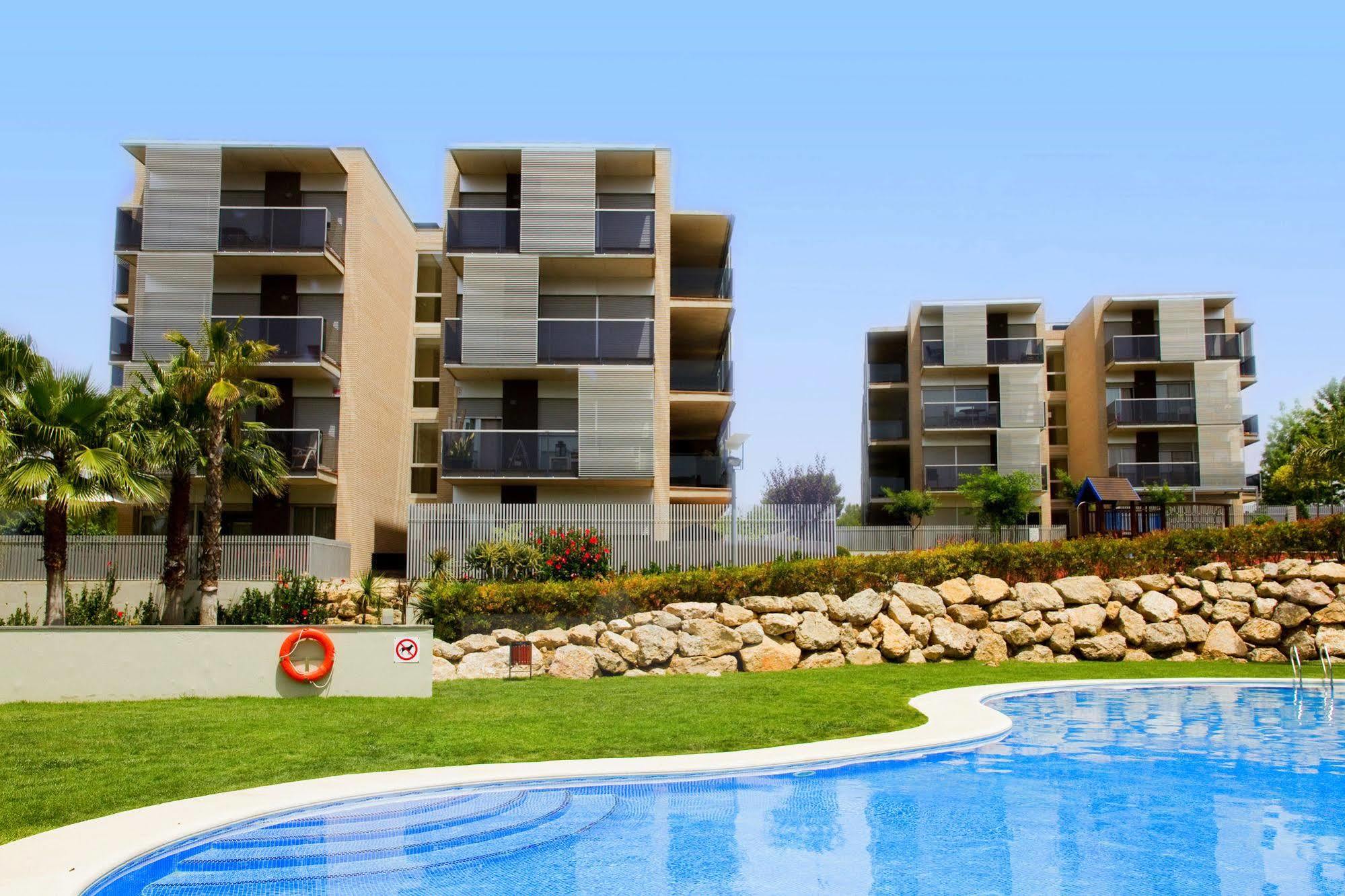 Paradise Village Litoral Costa Dorada Salou Dış mekan fotoğraf